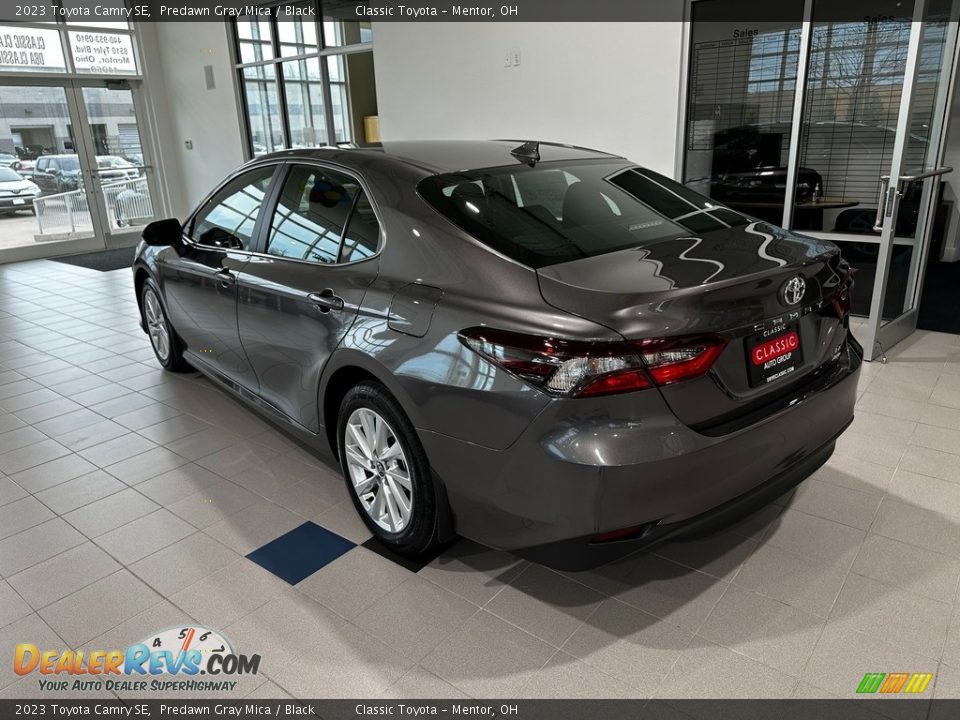 2023 Toyota Camry SE Predawn Gray Mica / Black Photo #2