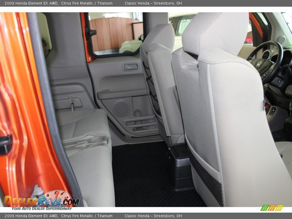2009 Honda Element EX AWD Citrus Fire Metallic / Titanium Photo #20