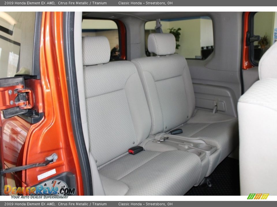 2009 Honda Element EX AWD Citrus Fire Metallic / Titanium Photo #21