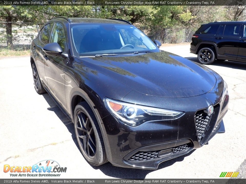 2019 Alfa Romeo Stelvio AWD Volcano Black Metallic / Black Photo #3