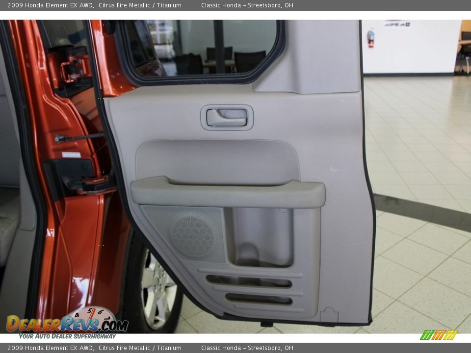 2009 Honda Element EX AWD Citrus Fire Metallic / Titanium Photo #28
