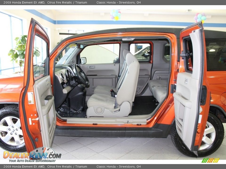2009 Honda Element EX AWD Citrus Fire Metallic / Titanium Photo #29