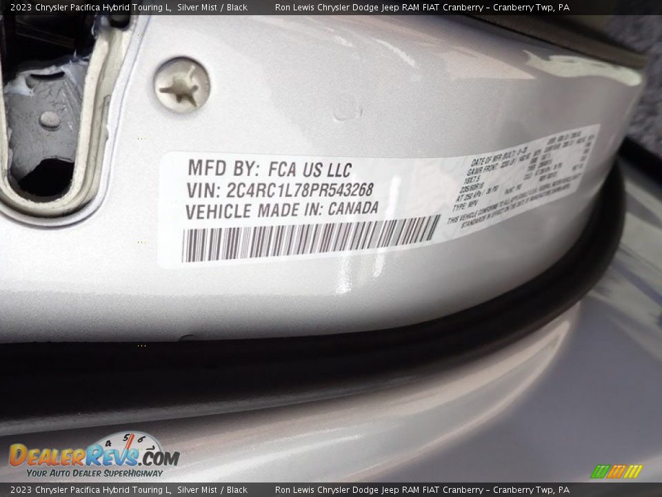 2023 Chrysler Pacifica Hybrid Touring L Silver Mist / Black Photo #20