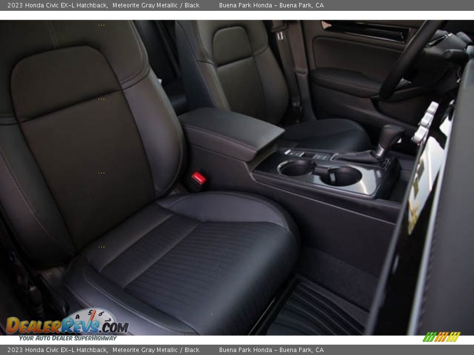 Front Seat of 2023 Honda Civic EX-L Hatchback Photo #31