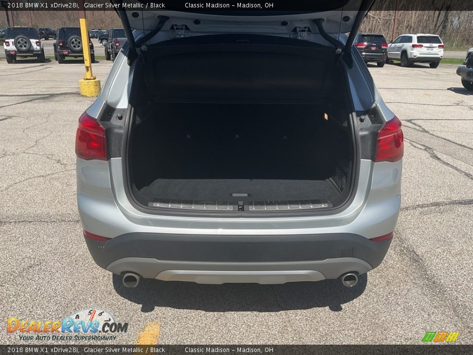 2018 BMW X1 xDrive28i Glacier Silver Metallic / Black Photo #13