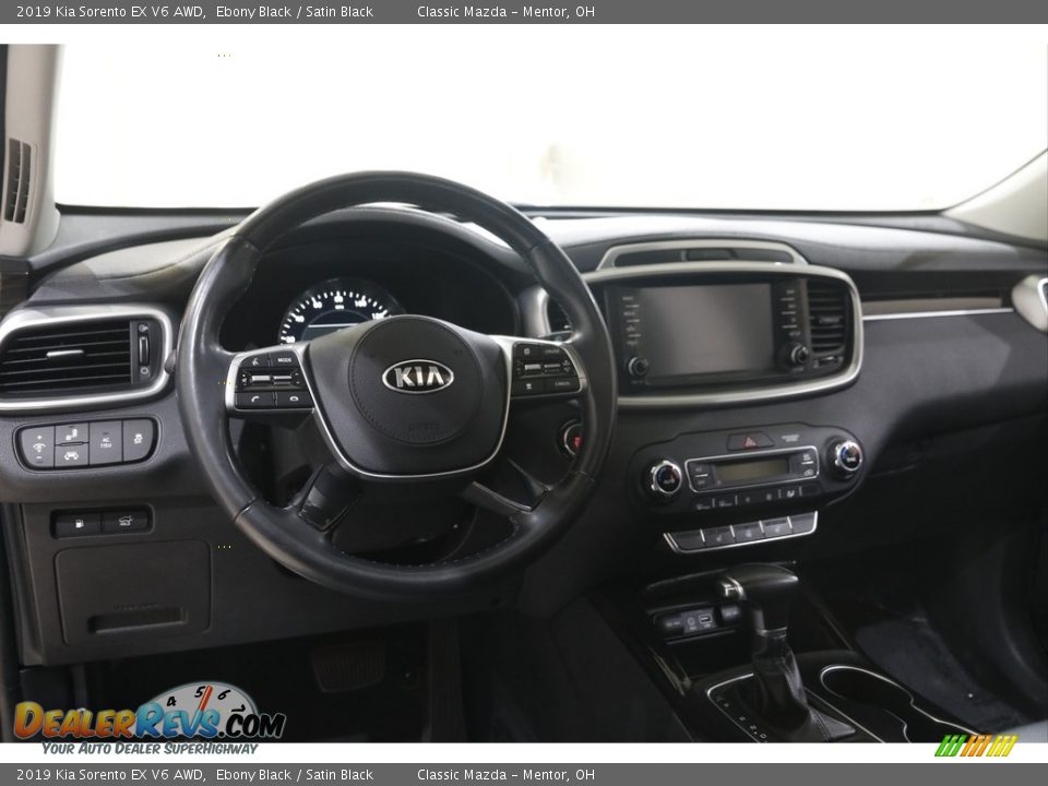 Dashboard of 2019 Kia Sorento EX V6 AWD Photo #6