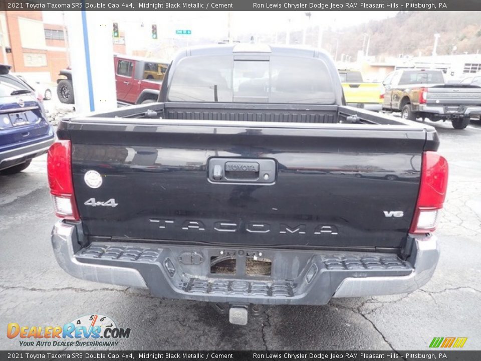 2021 Toyota Tacoma SR5 Double Cab 4x4 Midnight Black Metallic / Cement Photo #7