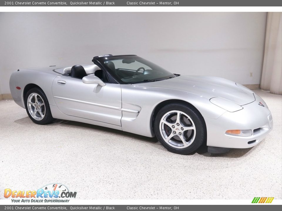2001 Chevrolet Corvette Convertible Quicksilver Metallic / Black Photo #1