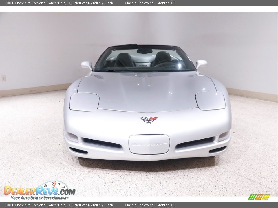 2001 Chevrolet Corvette Convertible Quicksilver Metallic / Black Photo #3