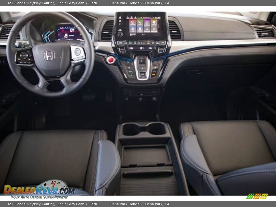 2023 Honda Odyssey Touring Sonic Gray Pearl / Black Photo #17