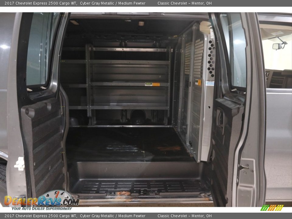 2017 Chevrolet Express 2500 Cargo WT Cyber Gray Metallic / Medium Pewter Photo #12