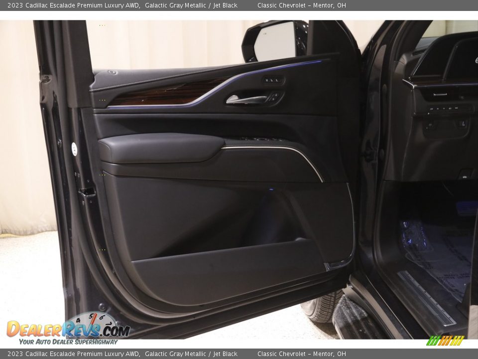 Door Panel of 2023 Cadillac Escalade Premium Luxury AWD Photo #4