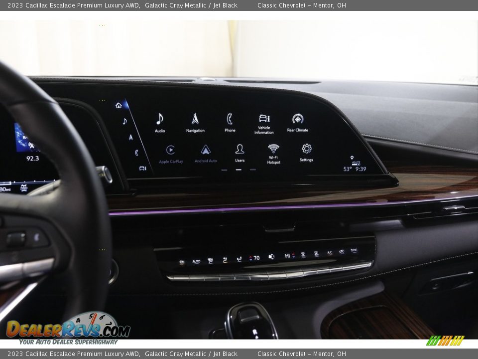 Controls of 2023 Cadillac Escalade Premium Luxury AWD Photo #9