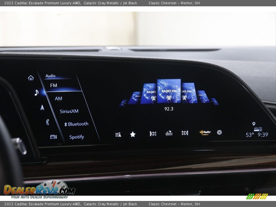 Controls of 2023 Cadillac Escalade Premium Luxury AWD Photo #10