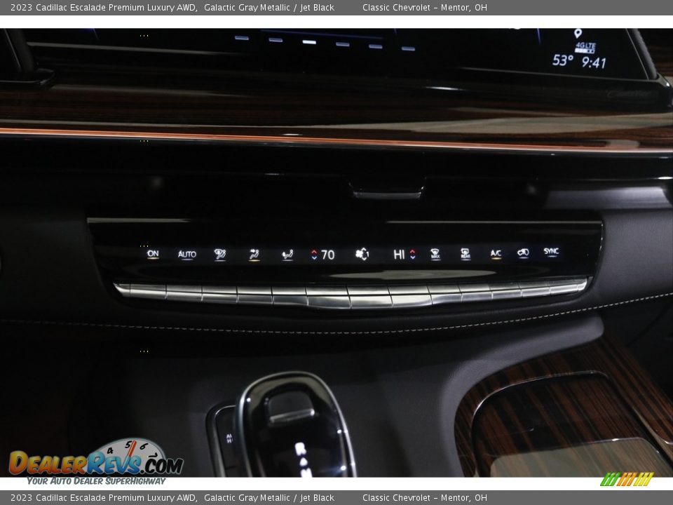 Controls of 2023 Cadillac Escalade Premium Luxury AWD Photo #14