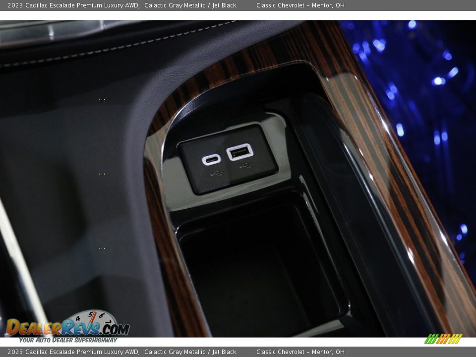 2023 Cadillac Escalade Premium Luxury AWD Galactic Gray Metallic / Jet Black Photo #17