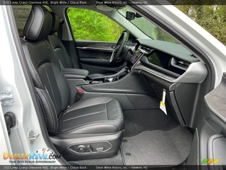 Front Seat of 2023 Jeep Grand Cherokee 4XE Photo #13