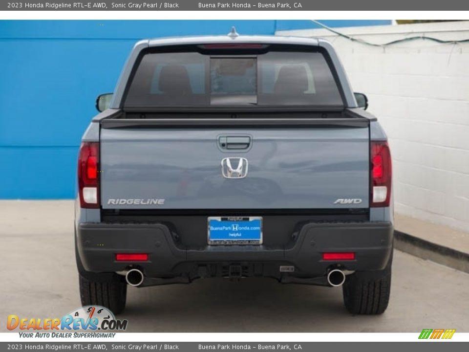 2023 Honda Ridgeline RTL-E AWD Sonic Gray Pearl / Black Photo #5