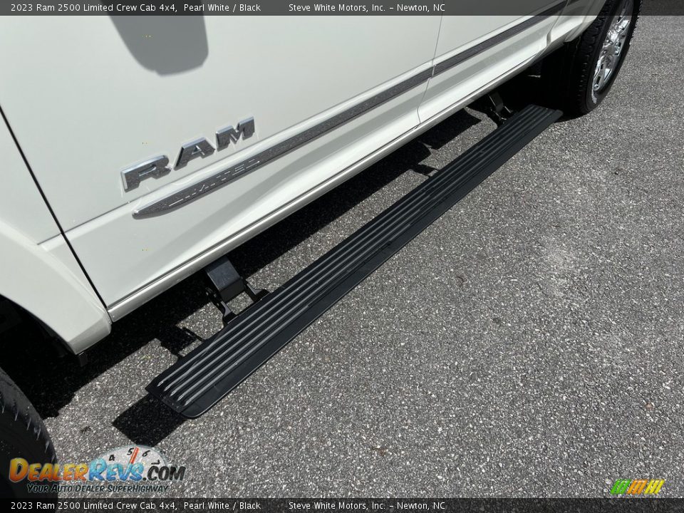 2023 Ram 2500 Limited Crew Cab 4x4 Pearl White / Black Photo #10