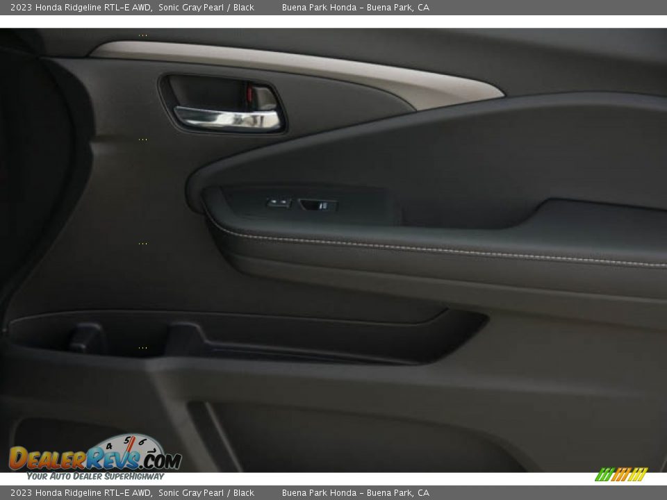 Door Panel of 2023 Honda Ridgeline RTL-E AWD Photo #36