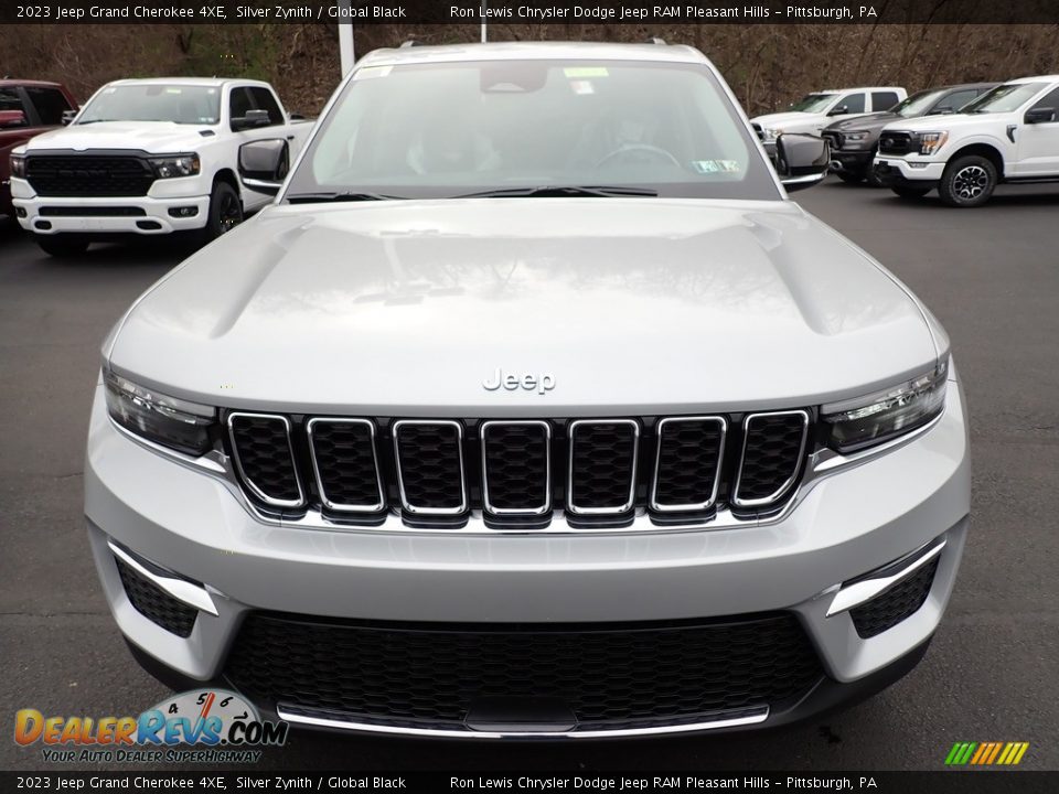 2023 Jeep Grand Cherokee 4XE Silver Zynith / Global Black Photo #9