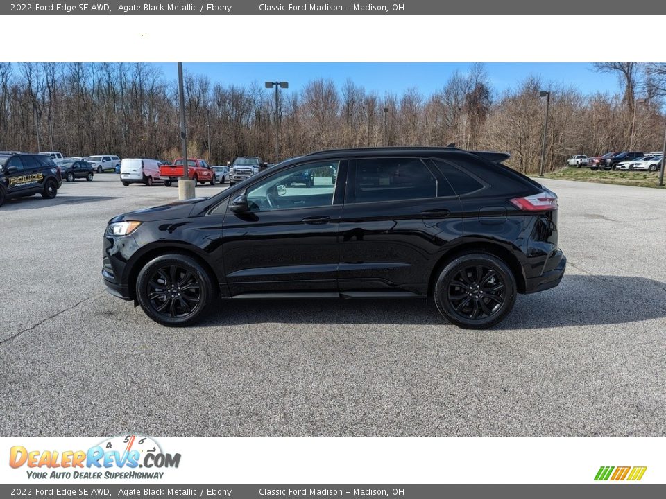 2022 Ford Edge SE AWD Agate Black Metallic / Ebony Photo #2
