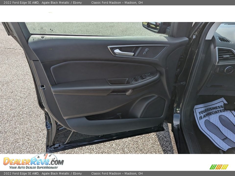 2022 Ford Edge SE AWD Agate Black Metallic / Ebony Photo #9