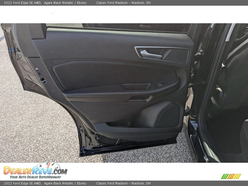 2022 Ford Edge SE AWD Agate Black Metallic / Ebony Photo #16