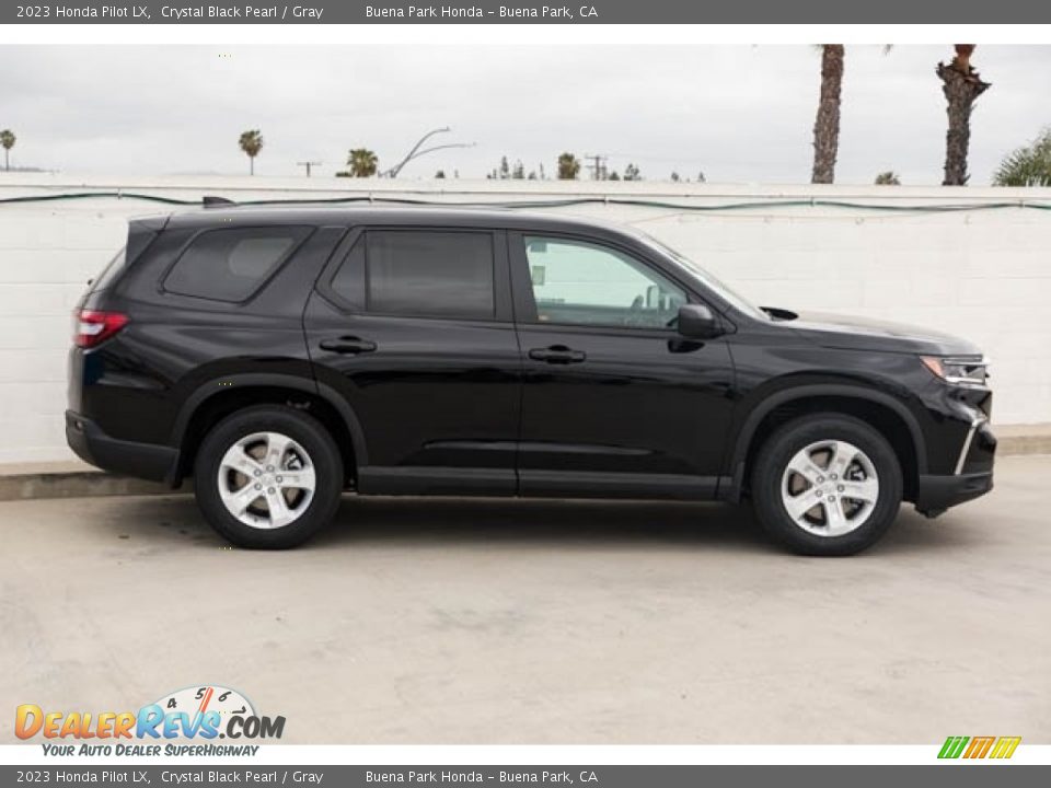 2023 Honda Pilot LX Crystal Black Pearl / Gray Photo #10