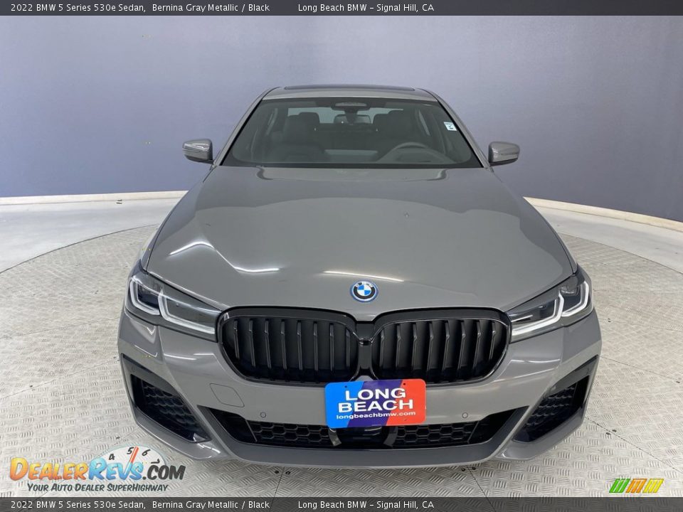 2022 BMW 5 Series 530e Sedan Bernina Gray Metallic / Black Photo #2