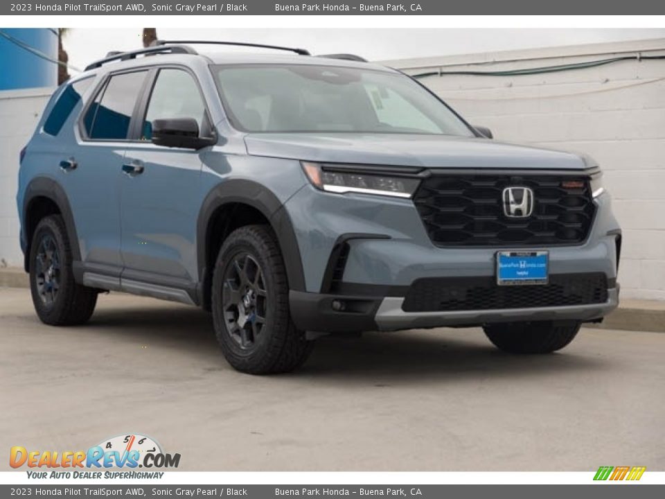 2023 Honda Pilot TrailSport AWD Sonic Gray Pearl / Black Photo #1