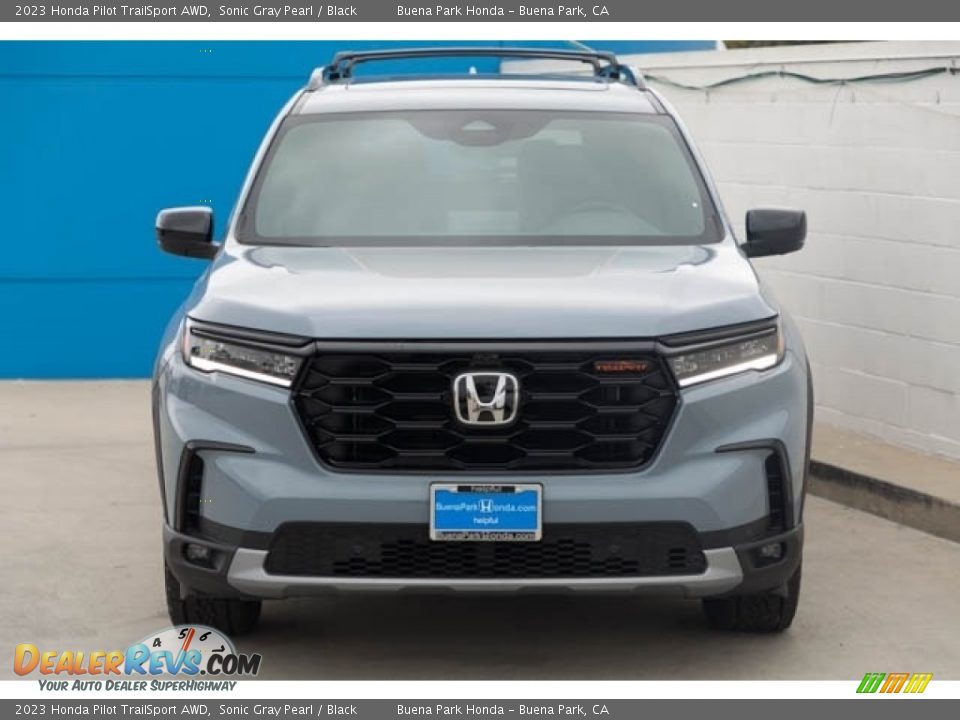 2023 Honda Pilot TrailSport AWD Sonic Gray Pearl / Black Photo #3