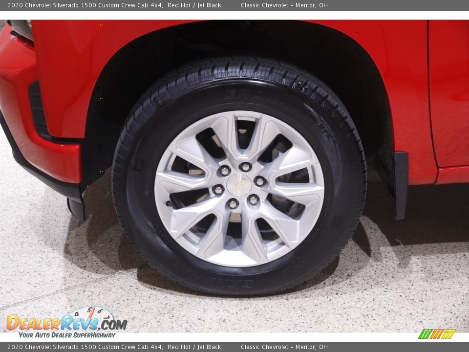 2020 Chevrolet Silverado 1500 Custom Crew Cab 4x4 Red Hot / Jet Black Photo #21