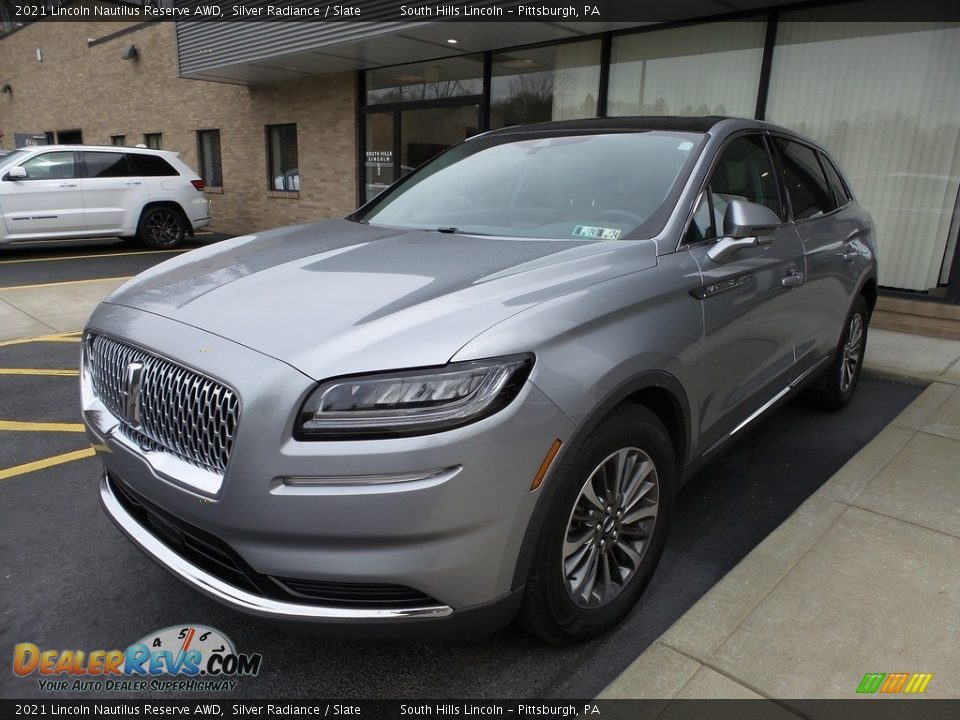 Front 3/4 View of 2021 Lincoln Nautilus Reserve AWD Photo #1