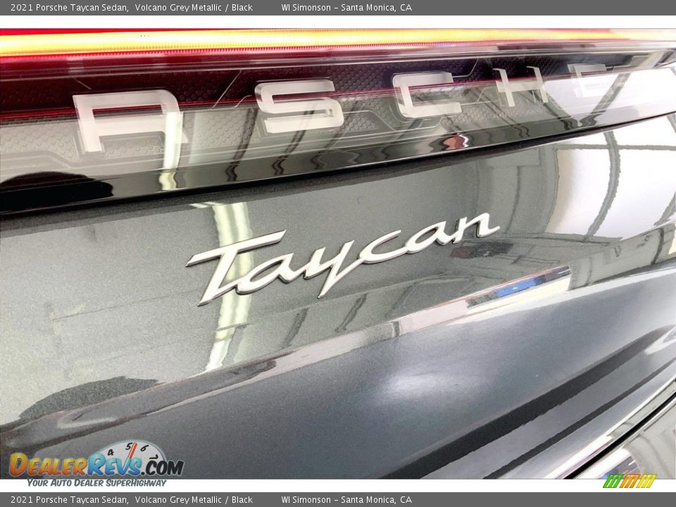 2021 Porsche Taycan Sedan Logo Photo #30