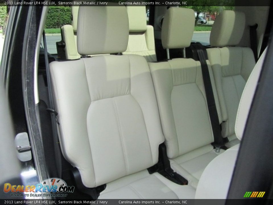 Rear Seat of 2013 Land Rover LR4 HSE LUX Photo #24