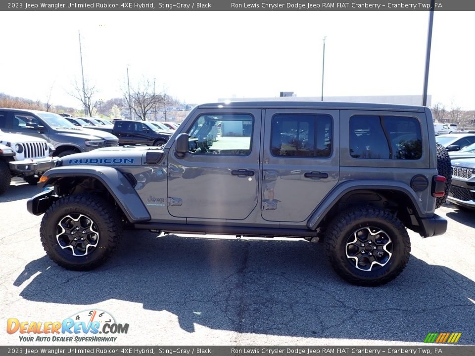 2023 Jeep Wrangler Unlimited Rubicon 4XE Hybrid Sting-Gray / Black Photo #2