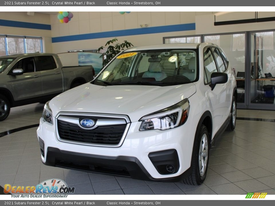 2021 Subaru Forester 2.5i Crystal White Pearl / Black Photo #1