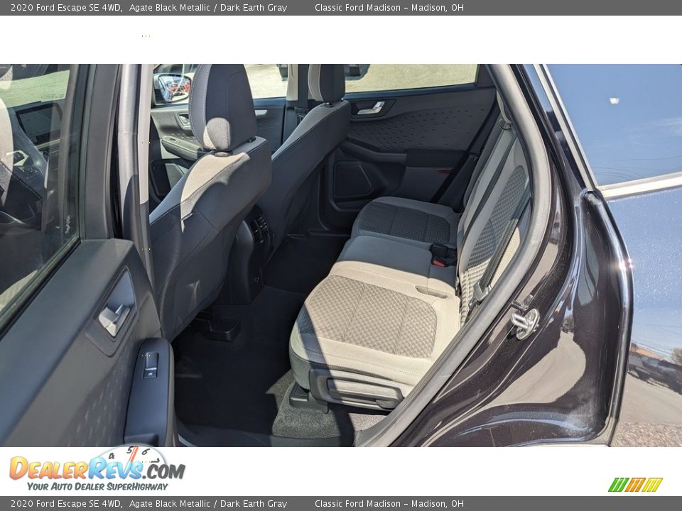 2020 Ford Escape SE 4WD Agate Black Metallic / Dark Earth Gray Photo #17