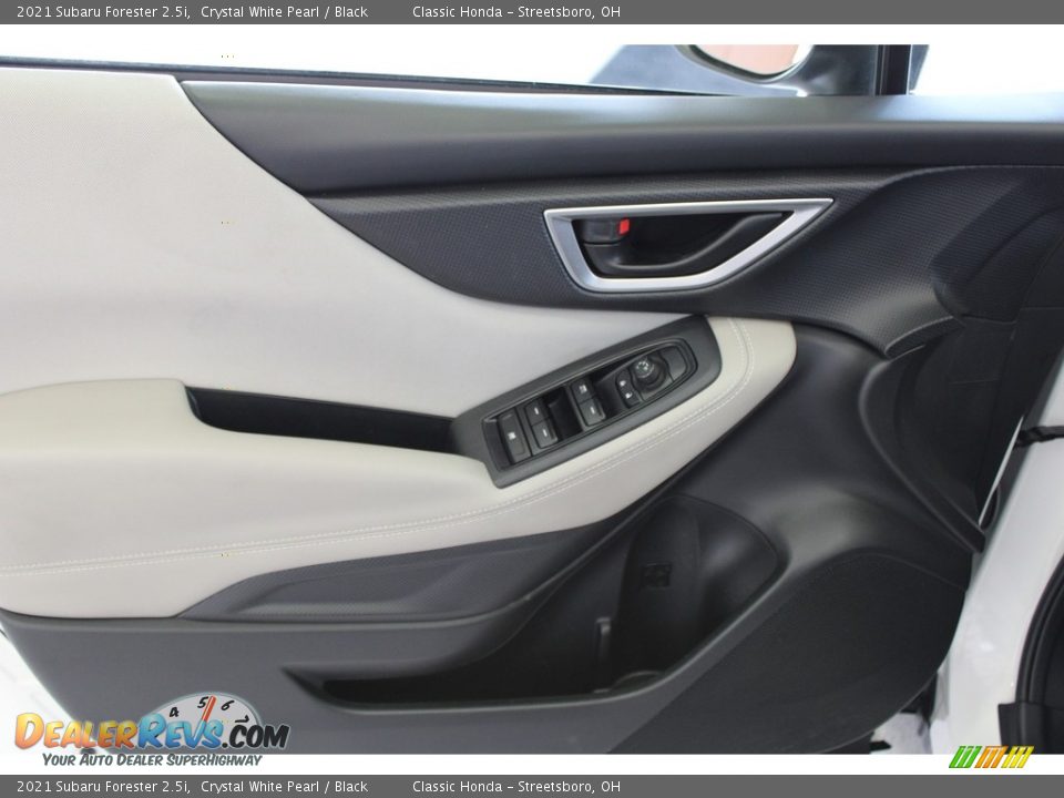 2021 Subaru Forester 2.5i Crystal White Pearl / Black Photo #15
