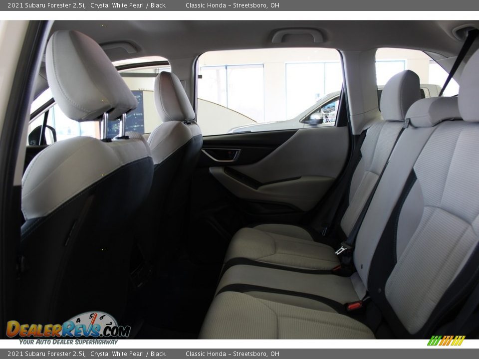 2021 Subaru Forester 2.5i Crystal White Pearl / Black Photo #34