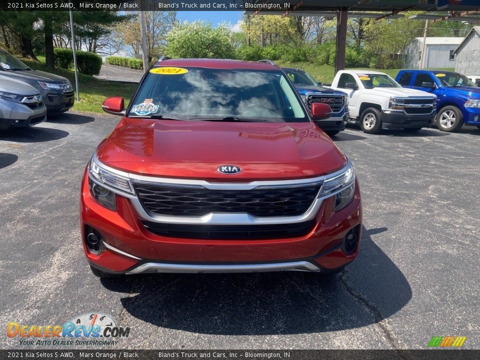 2021 Kia Seltos S AWD Mars Orange / Black Photo #10