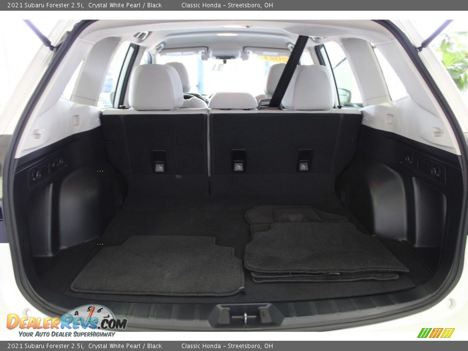 2021 Subaru Forester 2.5i Crystal White Pearl / Black Photo #35