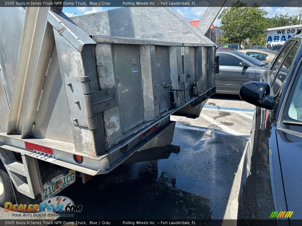 2005 Isuzu N Series Truck NPR Dump Truck Blue / Gray Photo #14