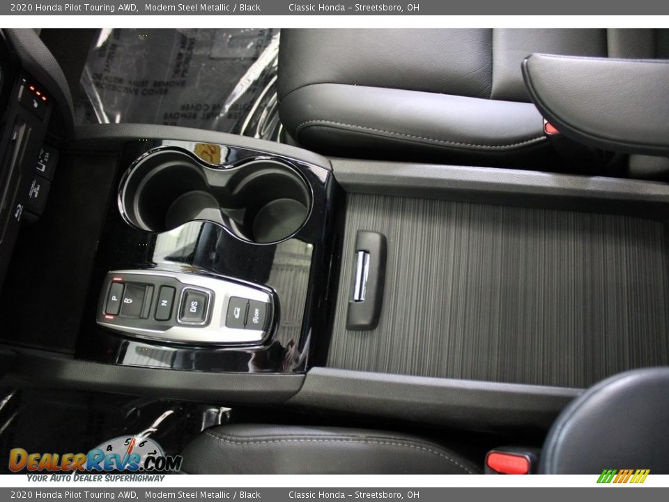 2020 Honda Pilot Touring AWD Modern Steel Metallic / Black Photo #31