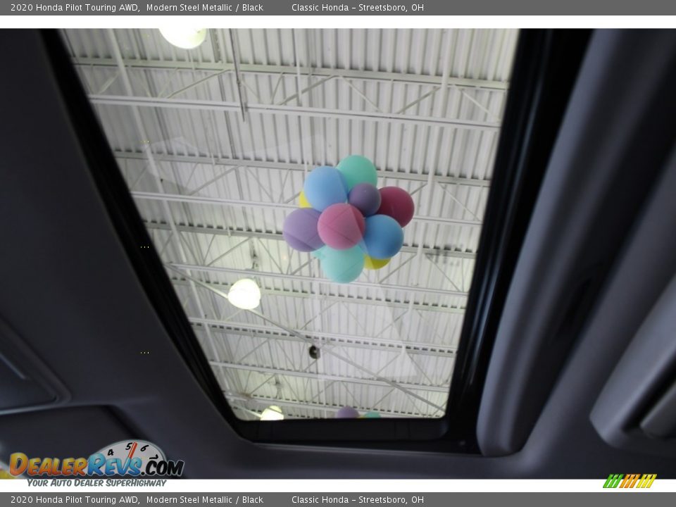 2020 Honda Pilot Touring AWD Modern Steel Metallic / Black Photo #32
