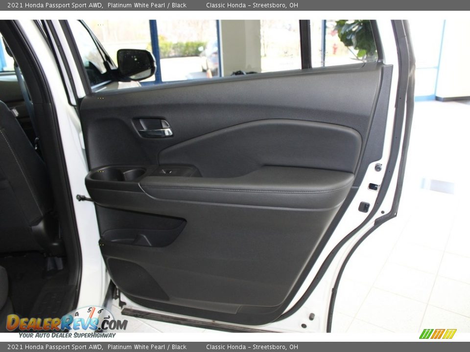 2021 Honda Passport Sport AWD Platinum White Pearl / Black Photo #17