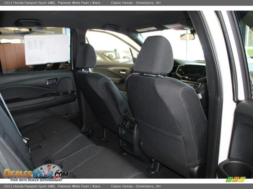 2021 Honda Passport Sport AWD Platinum White Pearl / Black Photo #18