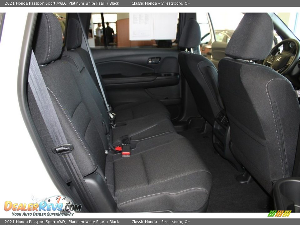 2021 Honda Passport Sport AWD Platinum White Pearl / Black Photo #19