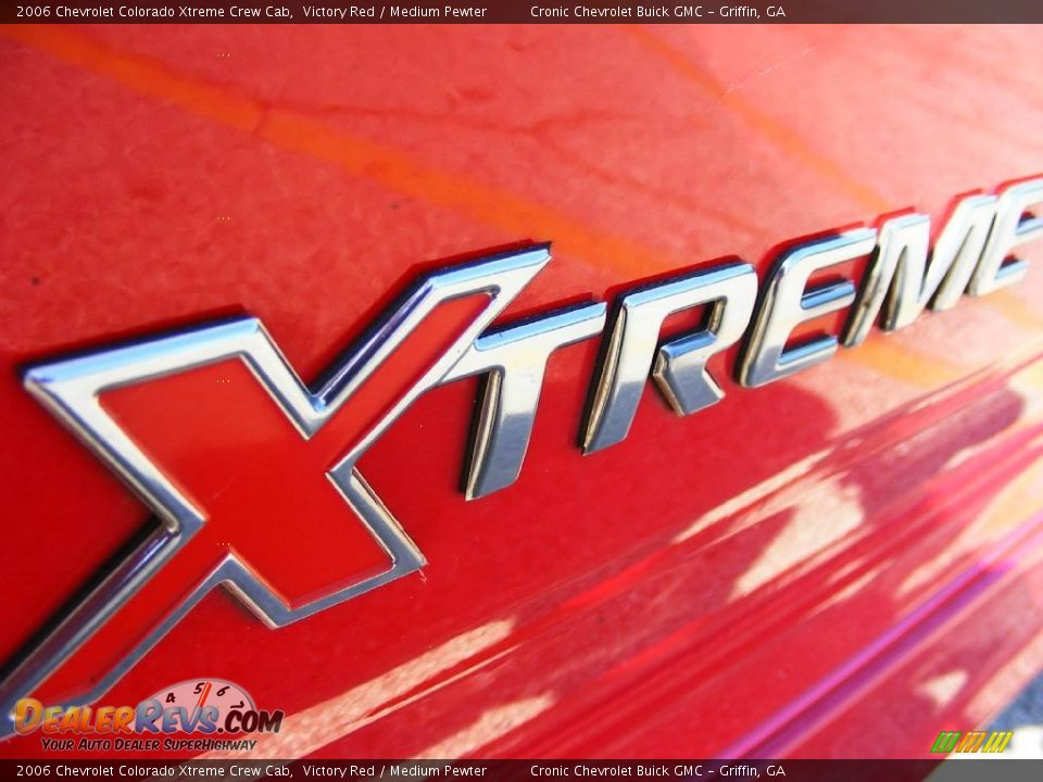 2006 Chevrolet Colorado Xtreme Crew Cab Victory Red / Medium Pewter Photo #10